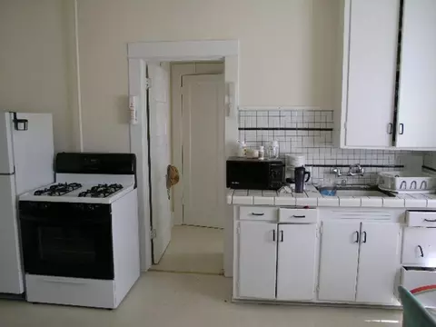 940 24th Ave, Seattle, WA 98122