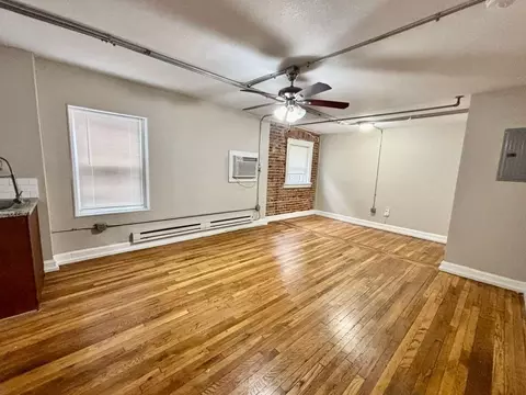 3201 Broadway Blvd, Kansas City, MO 64111