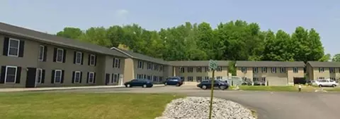 251 Woodridge Ct, Goshen, IN 46528
