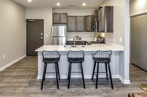 15840 Clay Plz, Bennington, NE 68007 photo 8