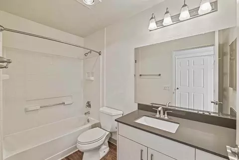 11200 NE 11th St, Bellevue, WA 98004 photo 12