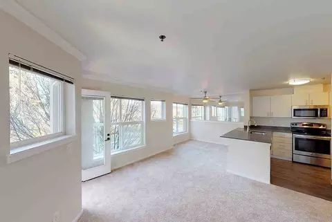 11200 NE 11th St, Bellevue, WA 98004 photo 14