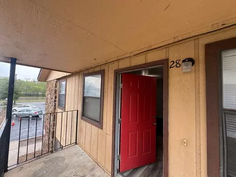 723 N Vinita Ave, Tahlequah, OK 74464
