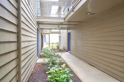 165 SW Eastman Pkwy, Gresham, OR 97080 photo 22