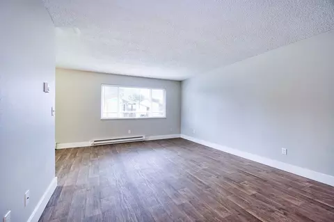 165 SW Eastman Pkwy, Gresham, OR 97080 photo 9