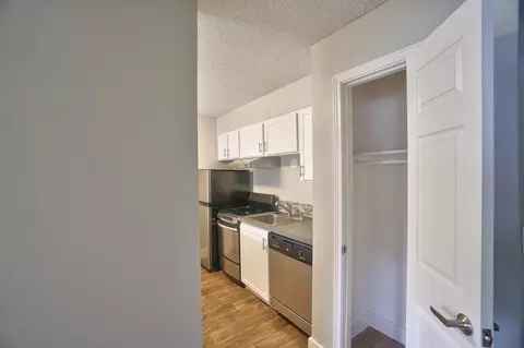 165 SW Eastman Pkwy, Gresham, OR 97080 photo 7