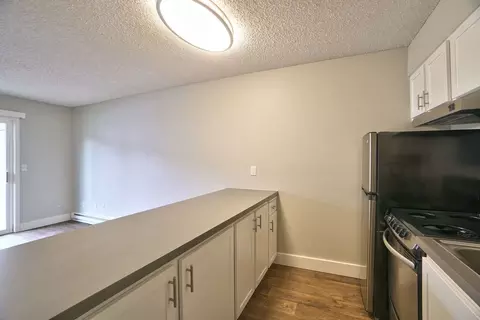 165 SW Eastman Pkwy, Gresham, OR 97080 photo 4