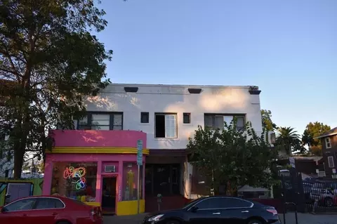 1827 W Sunset Blvd, Los Angeles, CA 90026