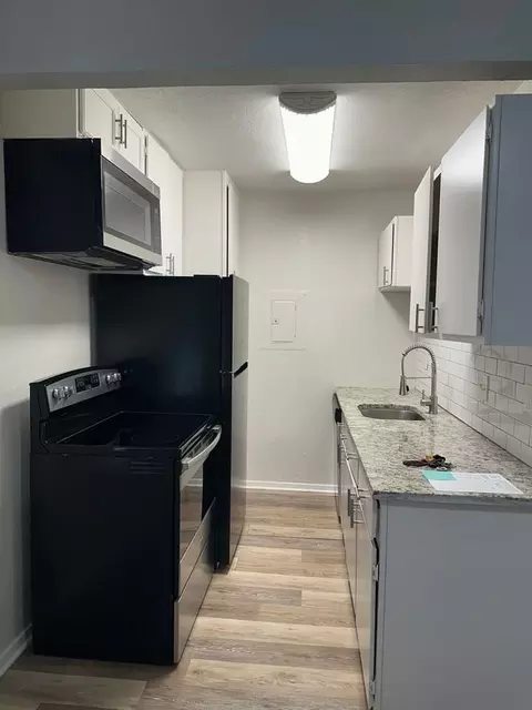 1105 Uta Blvd, Arlington, TX 76013