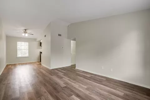 1105 Uta Blvd, Arlington, TX 76013