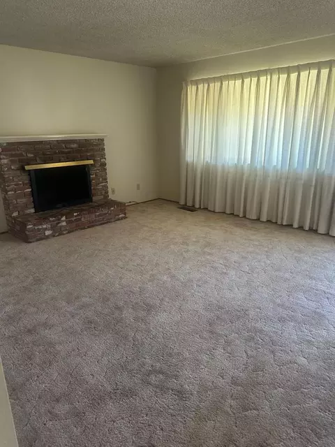 318 Kimble St, Modesto, CA 95354