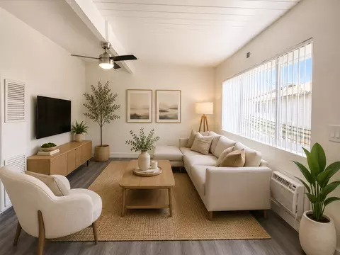 633 S Johnson Ave, El Cajon, CA 92020