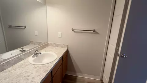4154 3 Oaks Dr, Troy, MI 48098 photo 35
