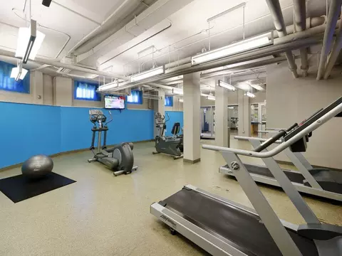 3850 Tunlaw Rd NW, Washington, DC 20007 photo 16