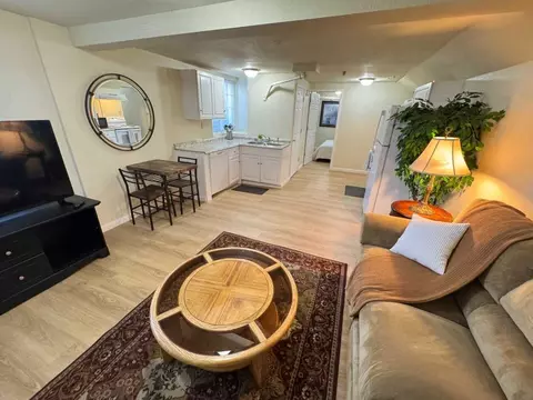 903 S Adams St, Spokane, WA 99204