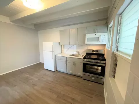 1135 Rycroft St, Honolulu, HI 96814