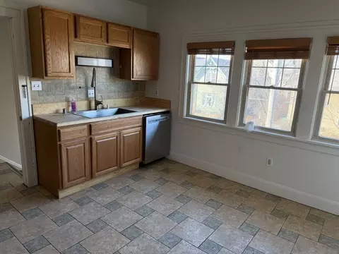1645-1645 A-1647 N Astor St, Milwaukee, WI 53202