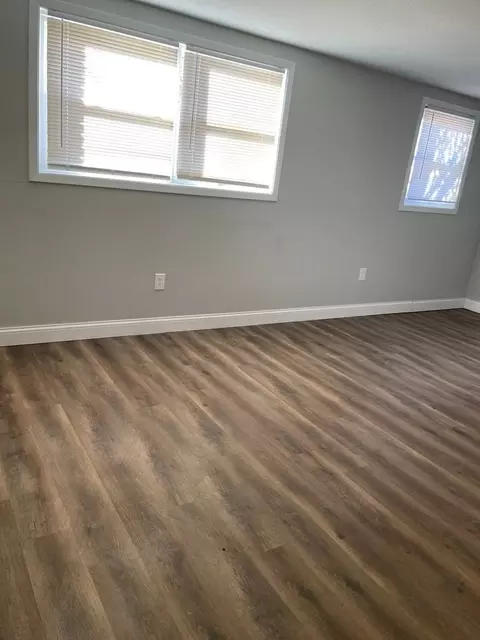 305-418 305-418 Betsy Ross Pl 305-417 Paul Revere Pl 306-322 W 65th St 601 W 61st St 6505-6604 N Harrison St 6543 Scott St, Davenport, IA 52806