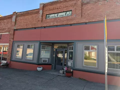 157 W Walnut St, Genesee, ID 83832