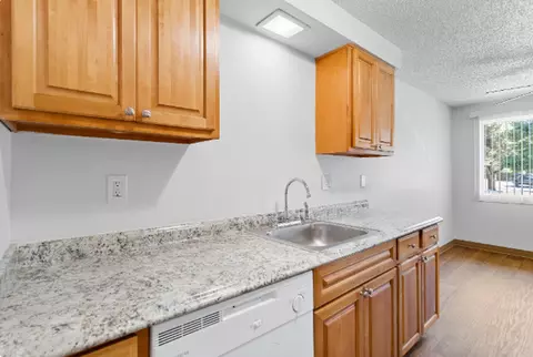 755 SE Hogan Rd, Gresham, OR 97080 photo 9