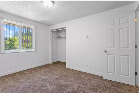 755 SE Hogan Rd, Gresham, OR 97080 photo 12