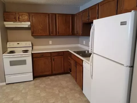 1004 N Union Ave, Fergus Falls, MN 56537