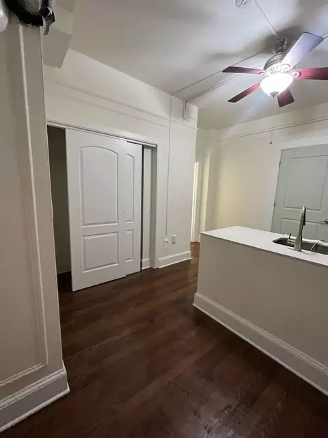 1616 16th St NW, Washington, DC 20009