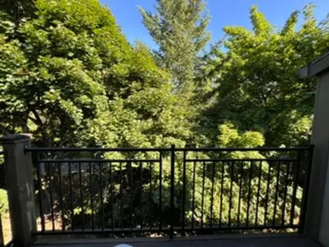 9385 SW Downing Dr, Beaverton, OR 97008