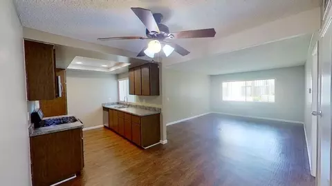 401 S Beach Blvd, Anaheim, CA 92804