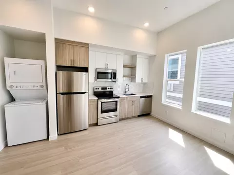 7110 N Greenwich Ave, Portland, OR 97217