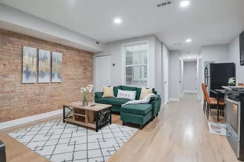 1255 Raum St NE, Washington, DC 20002