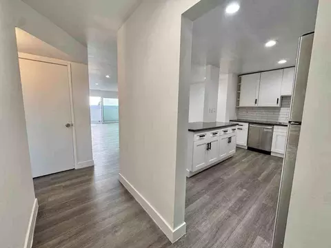 117 N Hamilton Dr, Beverly Hills, CA 90211 photo 3