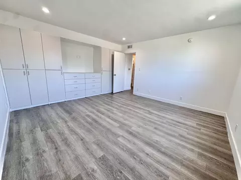 117 N Hamilton Dr, Beverly Hills, CA 90211 photo 16