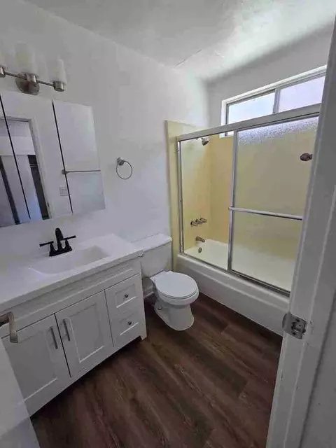 308 W Queen St, Inglewood, CA 90301 photo 22