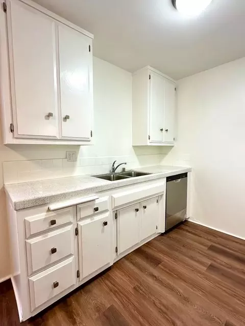 308 W Queen St, Inglewood, CA 90301 photo 15