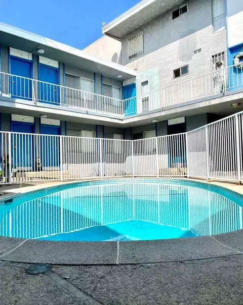 308 W Queen St, Inglewood, CA 90301 photo 8