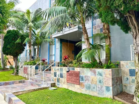 308 W Queen St, Inglewood, CA 90301 photo 2