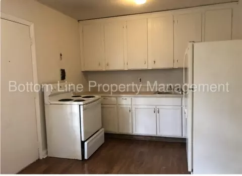 3235 Ross Ave, Charlotte, NC 28208