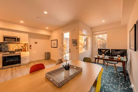 2618 Martin Luther King Jr Way, Oakland, CA 94612