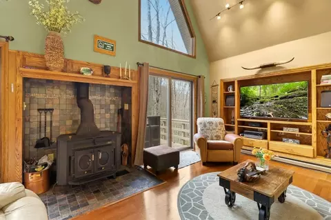 364 Locust Ridge Rd, Beech Mountain, NC 28604