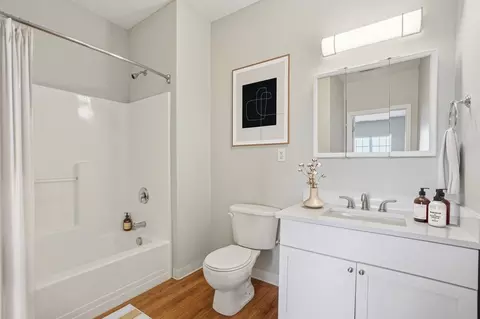 1 Windsor Woods Ln, Canton, MA 02021 photo 9