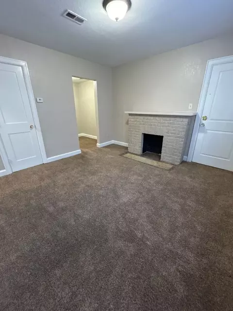 1160 N Emporia Ave, Wichita, KS 67214