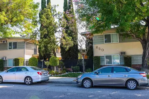 850 S Rosemead Blvd, East Pasadena, CA 91107