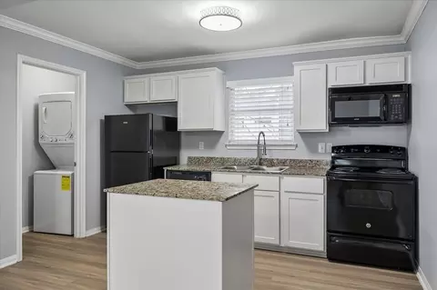1548 Ashland St, Houston, TX 77008
