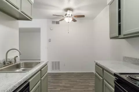 3001 Oak Tree Ave, Norman, OK 73072 photo 38