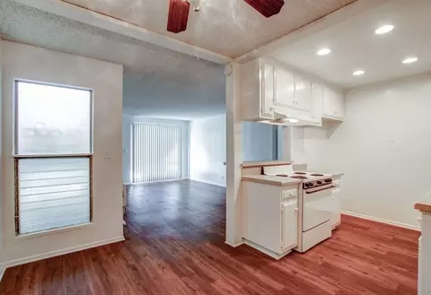14160 Red Hill Ave, Tustin, CA 92780