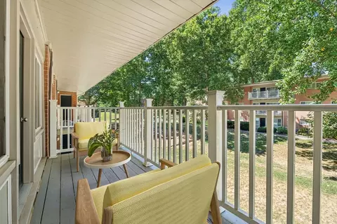 2386 Glenmont Cir, Glenmont, MD 20902 photo 25