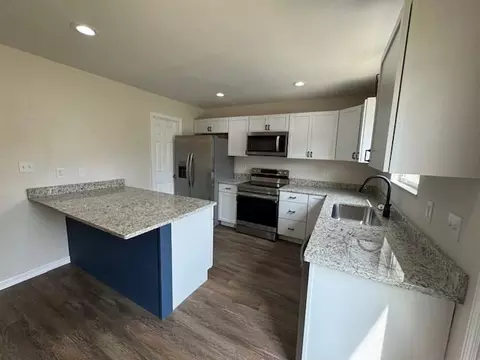 119 E Inskip Dr, Knoxville, TN 37912