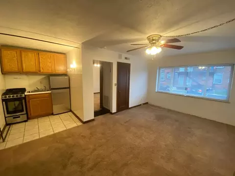 2228 N High St, Columbus, OH 43201