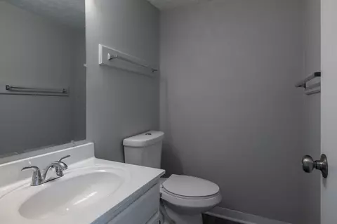720 Pine Knolls Dr, Akron, OH 44310 photo 52